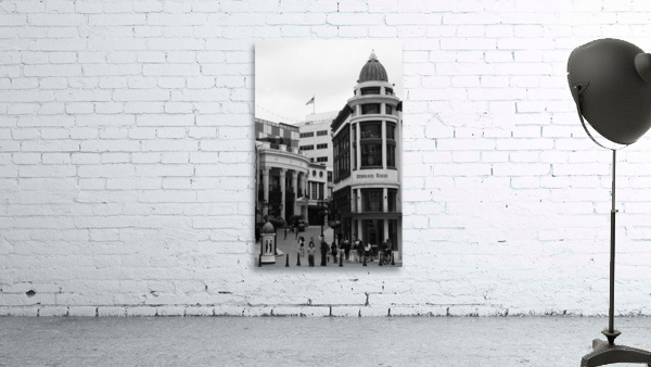 Stefano Ricci BW Wall Preview